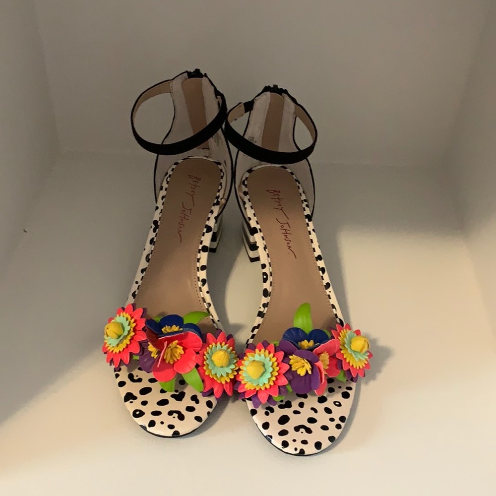 Betsy Johnson animal print flower heels